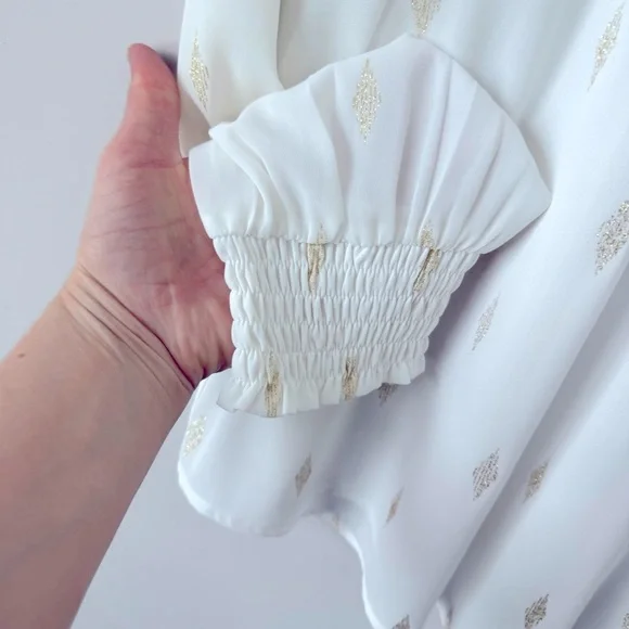 Hem and Thread ivory with gold details blouse - Picture 5 of 11